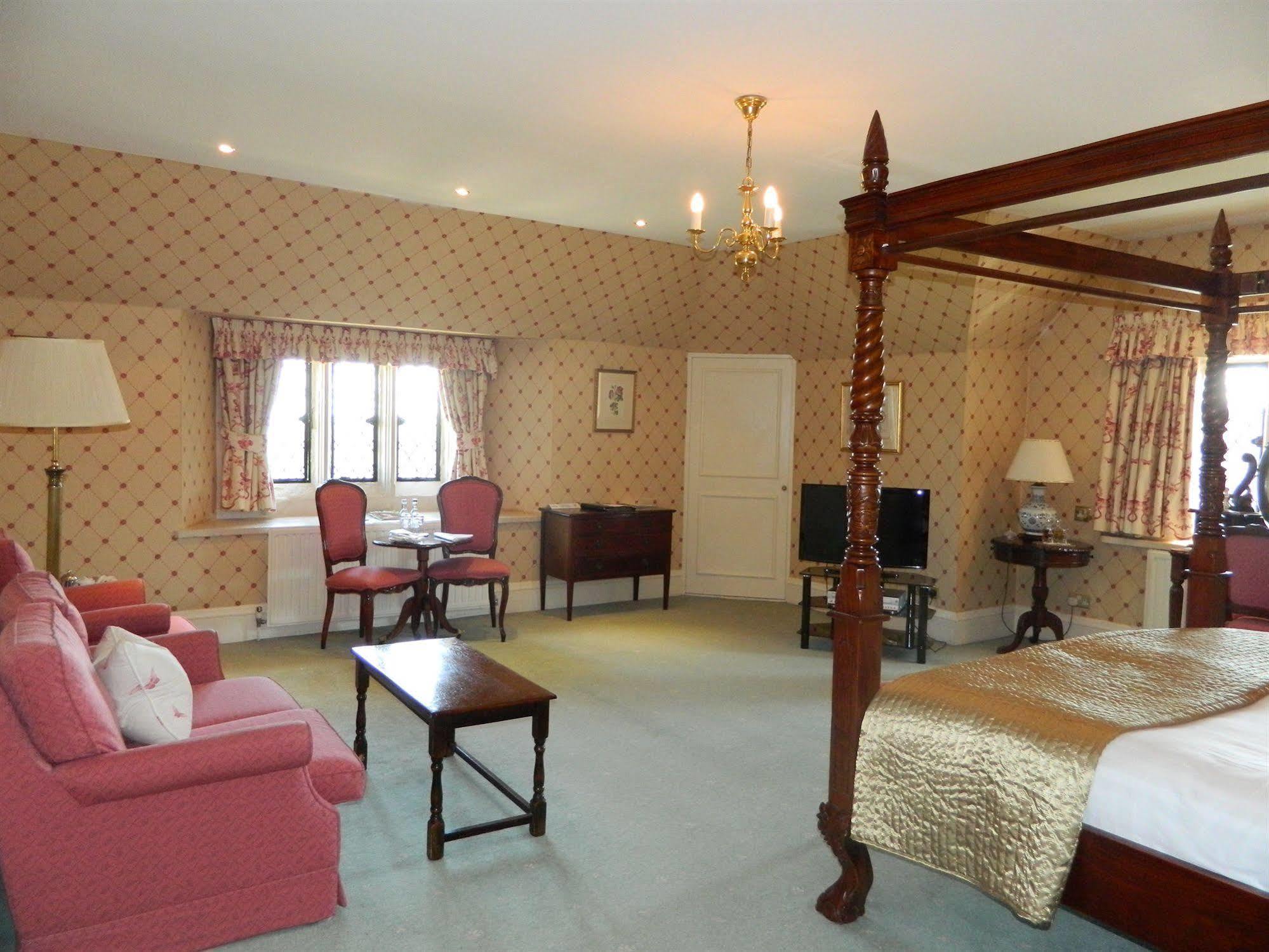 Eastwell Manor, Champneys Hotel & Spa Ashford  Exteriér fotografie